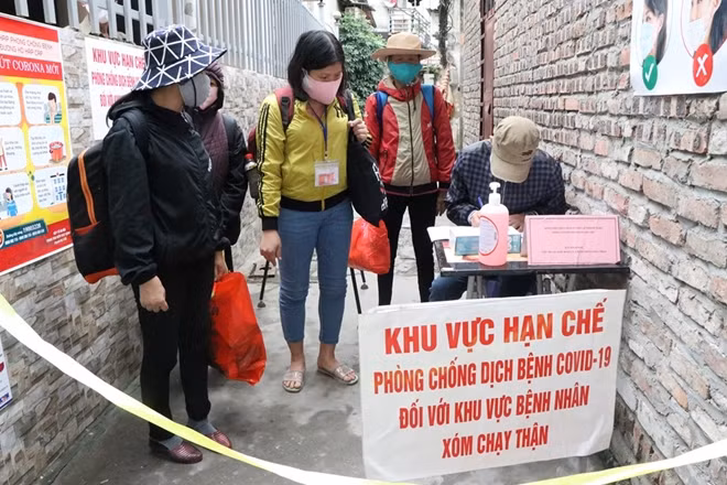 Khu vực hạn chế đi lại của "xóm chạy thận".