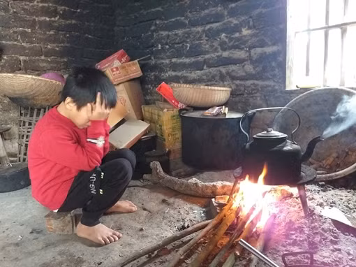 “Mẹ đỡ đầu” – điểm tựa cho những cho trẻ em mồ côi do dịch COVID -19 ảnh 4