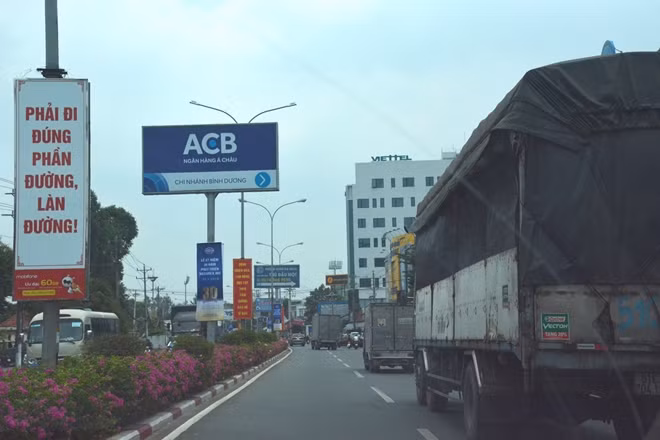 PC67 Bình Dương đã triển khai đồng bộ các giải pháp nhằm kéo giảm TNGT và ùn tắc giao thông trên địa bàn.