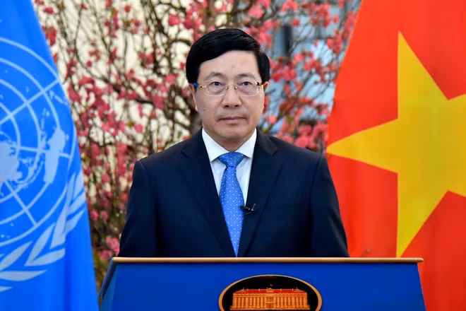 Phó Thủ tướng, Bộ trưởng Bộ Ngoại giao Phạm Bình Minh.