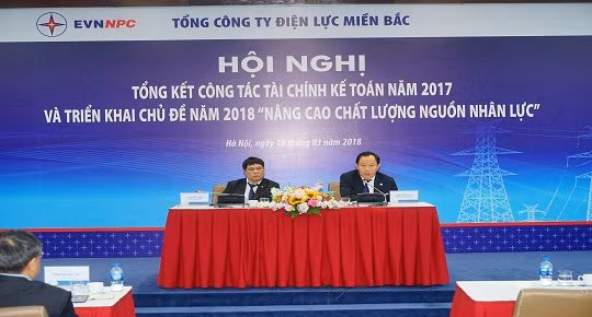 Chủ đề năm 2018 của ngành điện lực nâng cao chất lượng nguồn nhân lực.
