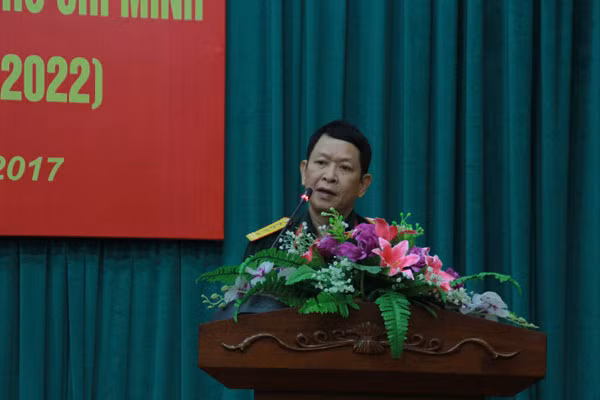 Đại tá Nguyễn Văn Tín, Phó Cục trưởng Cục Tuyên huấn tại buổi Gặp mặt