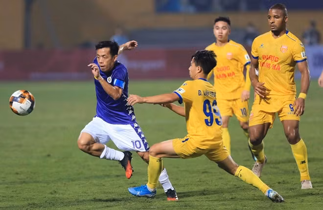 Hà Nội sẽ không dễ có điểm trước Nam Định. Ảnh: VPF.