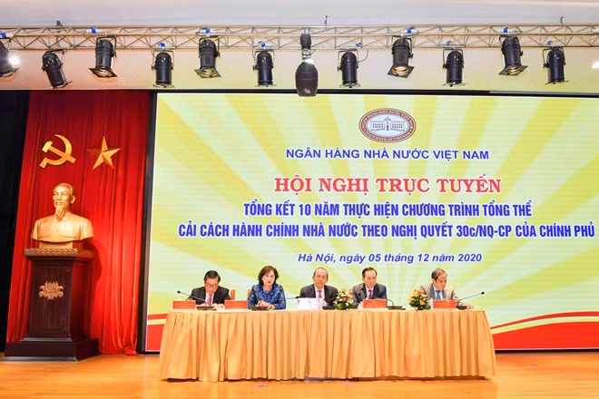 Phó Thủ tướng Trương Hòa Bình và các đại biểu dự hội nghị.