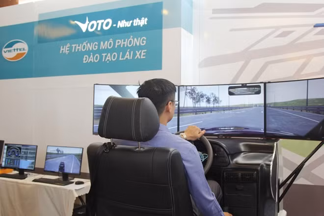 Hệ thống mô phỏng lái xe VOTO.
