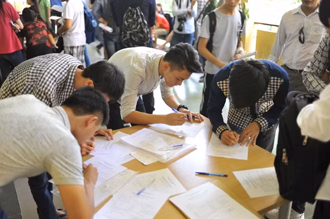 Thí sinh có 20 ngày để đăng ký thi THPT quốc gia và xét tuyển đại học, cao đẳng