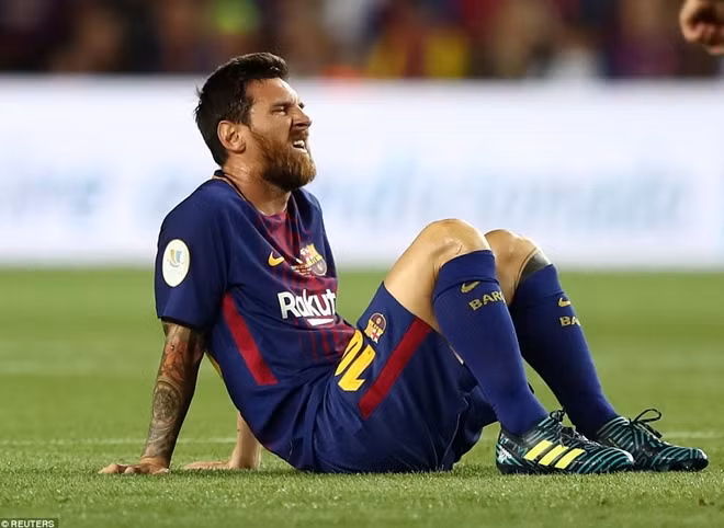 Dù ghi bàn, Messi vẫn không cứu được Barca. Ảnh: Reuters.