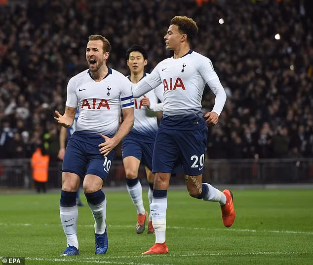 Harry Kane ghi bàn duy nhất giúp Tottenham giành chiến thắng.