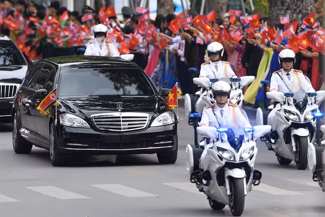 Đội mô tô hộ tống làm nhiệm vụ hộ tống Chủ tịch Triều Tiên Kim Jong-un dự Hội nghị Thượng đỉnh Mỹ - Triều tại Hà Nội (năm 2019).