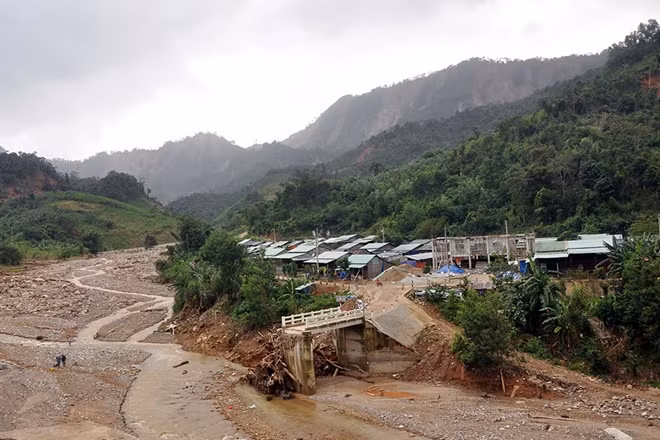Một bản làng vùng cao Phước Sơn (Quảng Nam).