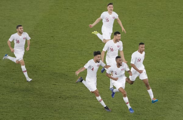 Niềm vui của các cầu thủ Qatar. Ảnh: AFC.