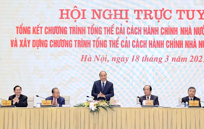 Thủ tướng Nguyễn Xuân Phúc chủ trì hội nghị. Ảnh: TTXVN.