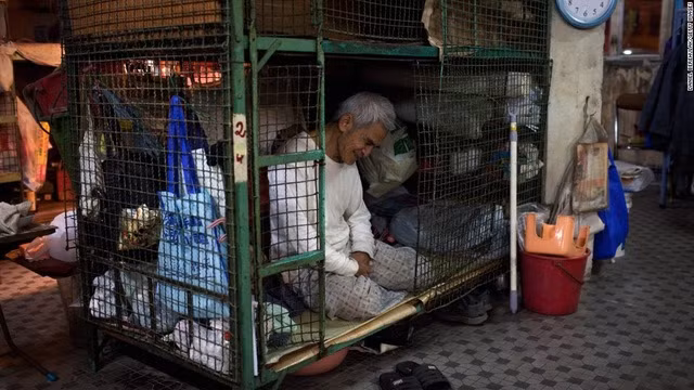 1/5 dân số Hong Kong sống trong cảnh đói nghèo.