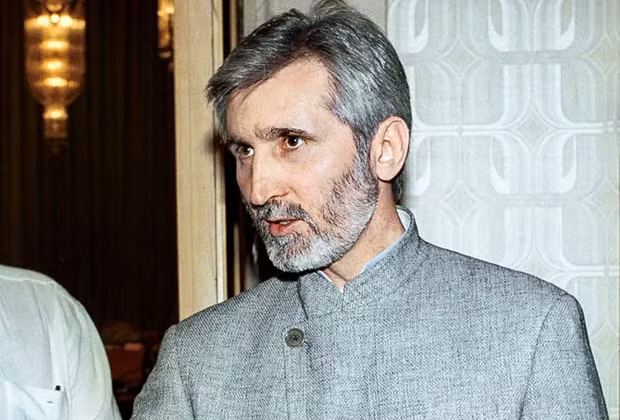 Tên tội phạm cộm cán Khozh-Ahmed Noukhayev.