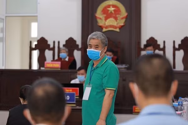 Bị cáo Phiến xin lỗi gia đình bị hại.