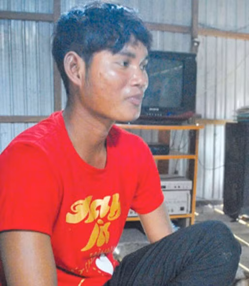 Người đàn ông này có con trai tên Ronaldo.