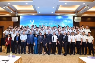 Thầy và trò Vinpearl Air không chỉ bắt đầu khóa học đầu tiên mà còn góp phần đặt nền móng cho một hãng hàng không trong tương lai.