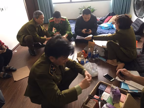 Thời gian qua, lực lượng Quản lý thị trường đã bắt giữ nhiều vụ buôn lậu thuốc lá điện tử. Thời gian qua, lực lượng Quản lý thị trường đã bắt giữ nhiều vụ buôn lậu thuốc lá điện tử.