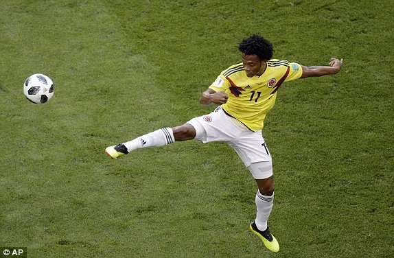 Colombia cần đẩy cao đội hình tìm kiếm bàn thắng mới có hy vọng đi tiếp.
