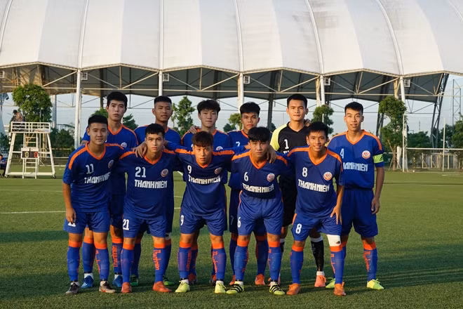 Đội hình U19 CAND trong trận đầu ra quân đầu tiên ở vòng chung kết U19 Quốc gia 2020.