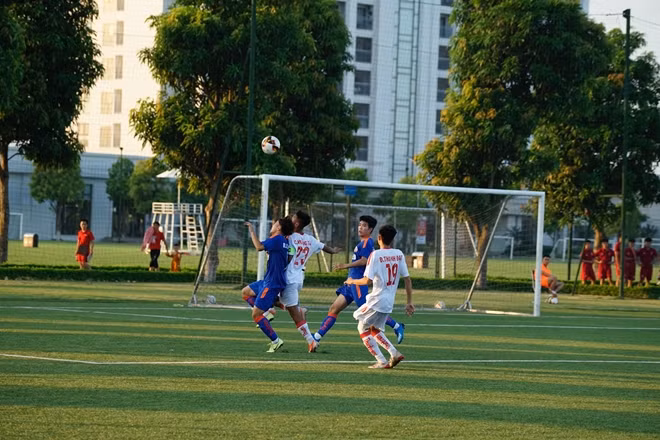 U19 CAND và U19 HAGL -2 đã cống hiến một trận đấu có chất lượng chuyên môn cao.