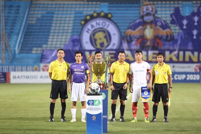 Tối 20/9, tại sân Hàng Đẫy đã diễn ra trận Chung kết Cup Quốc gia 2020 giữa CLB Hà Nội FC và CLB Viettel.