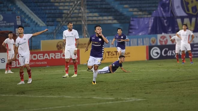 Hải "con" có pha lập công quý như vàng cuối trận để giúp Hà Nội FC đoạt Cup Quốc gia lần thứ 2 liên tiếp.