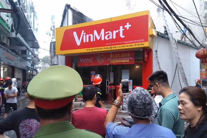 Vụ cháy diễn ra trong một con ngõ tại phường Mỹ Đình 2, quân Nam Từ Liêm, Hà Nội.