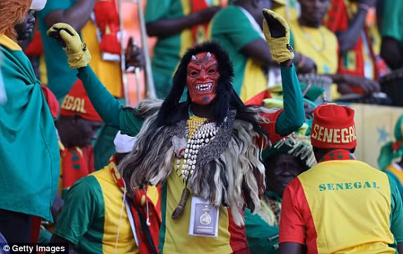 Cổ động viên Senegal.Ảnh: FIFA.