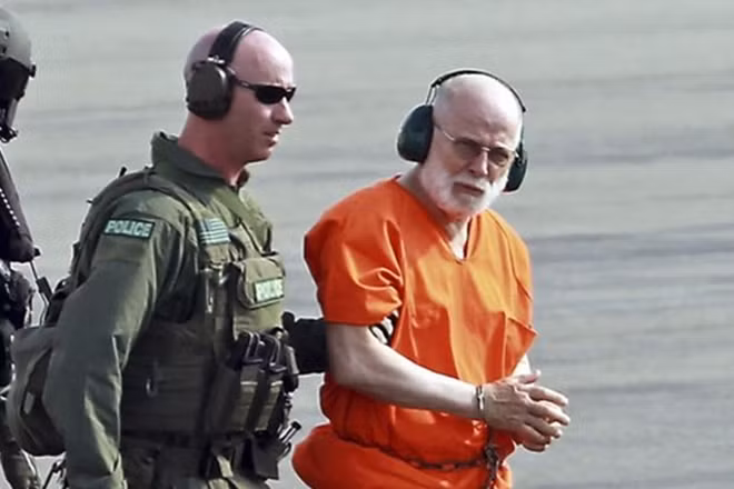 James "Whitey" Bulger sa lưới sau 16 năm đào tẩu.