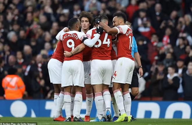 Arsenal có chiến thắng rửa mặt sau khi để thua tan nát trước Liverpool ở vòng trước.