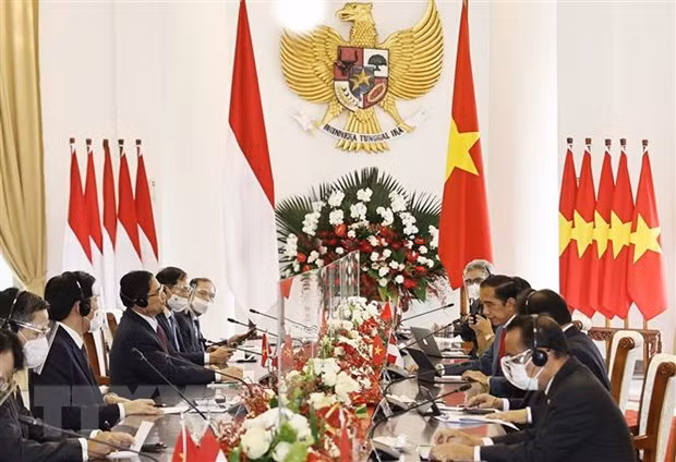 Thủ tướng Chính phủ Phạm Minh Chính và Tổng thống Indonesia Joko Widodo tại cuộc hội đàm. (Ảnh: Dương Giang/TTXVN) Thủ tướng Chính phủ Phạm Minh Chính và Tổng thống Indonesia Joko Widodo tại cuộc hội đàm. (Ảnh: Dương Giang/TTXVN)