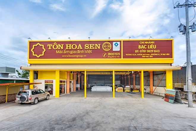 Hoa Sen hiện đang sở hữu hệ thống phân phối 500 chi nhánh bán lẻ trên toàn quốc