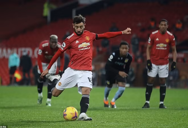 M.U được hưởng phạt đền và cái tên lĩnh trách nhiệm vẫn là Bruno Fernandes.