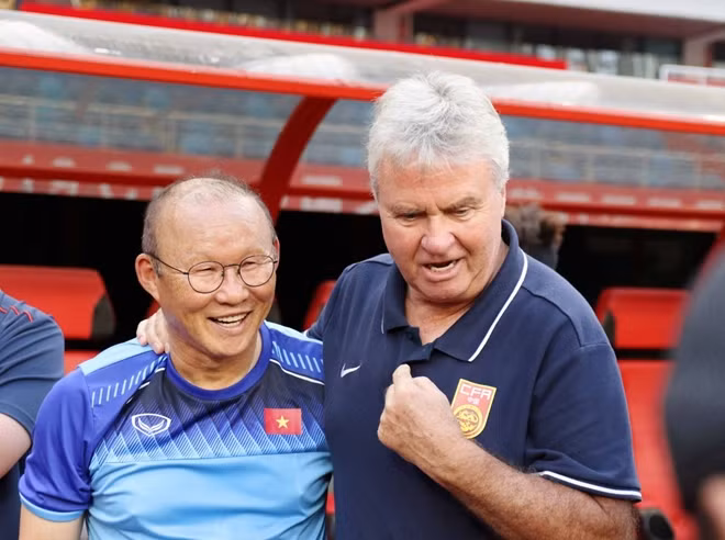 HLV Hiddink và HLV Park Hang - seo tại Vũ Hán ngày 8-9