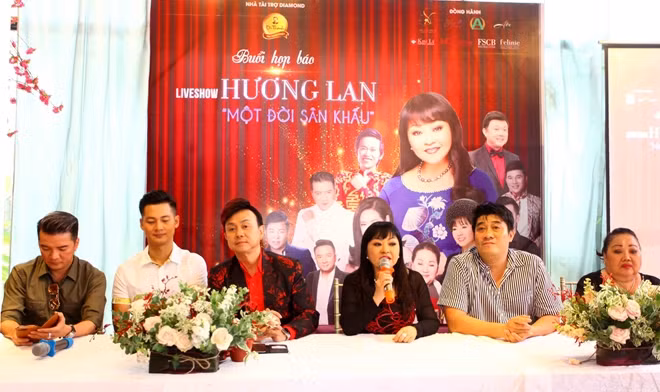 Nghệ sĩ Hương Lan và các nghệ sĩ thông tin về liveshow.