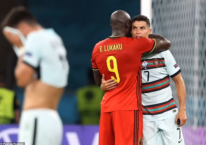 Bỉ giành quyền vào chơi vòng tứ kết Euro 2020 còn Bồ Đào Nha chính thức trở thành cựu vương.