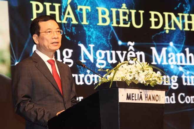 Bộ trưởng Nguyễn Mạnh Hùng phát biểu tại Hội thảo.