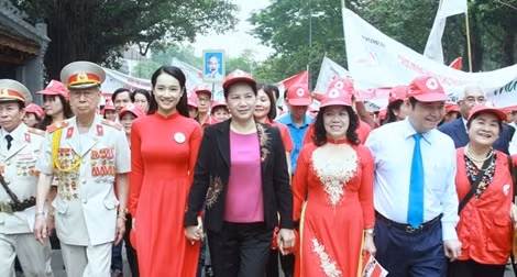Chủ tịch nước Nguyễn Xuân Phúc dự lễ phát động Tháng Nhân đạo năm 2022 ảnh 7