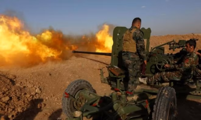 Quân đội Iraq tấn công IS ở Mosul.