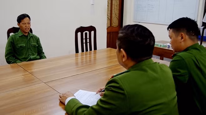 Đối tượng Giàng Chẩn Diu tại cơ quan Công an.