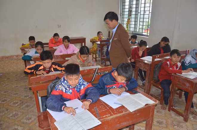 Thầy Nghị được đánh giá là giáo viên trẻ nhiệt huyết và đam mê sáng tạo.