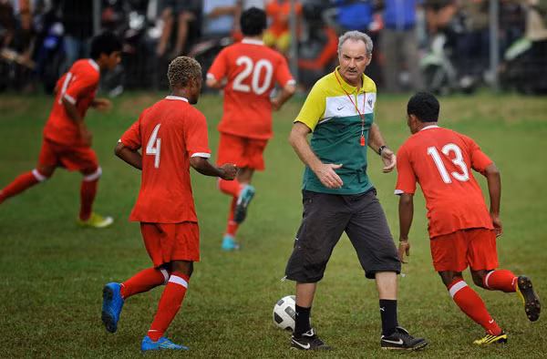 Alfred Riedl - người đứng sau sự hồi sinh của bóng đá Indonesia.