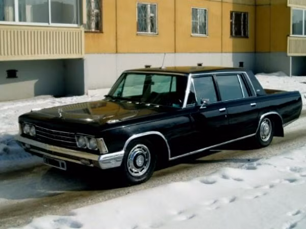 Chiếc ZIL-117 được sử dụng trong các cuộc duyệt binh trên quảng trường Đỏ. Ảnh: Wiki Chiếc ZIL-117 được sử dụng trong các cuộc duyệt binh trên quảng trường Đỏ. Ảnh: Wiki