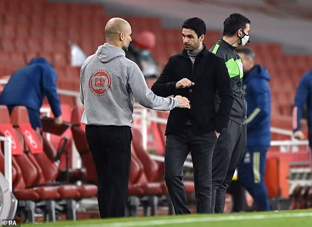 HLV Pep Guardiola dành những lời có cánh cho người đồng nghiệp bên kia chiến tuyến Mikel Arteta.