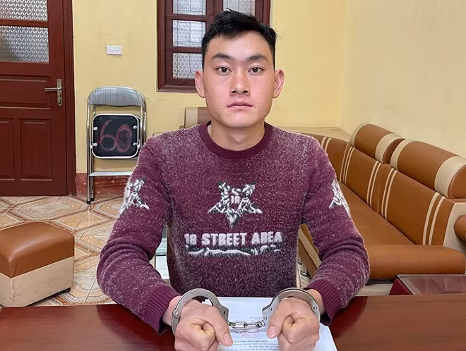 Đối tượng Chang A Phình tại cơ quan Công an.