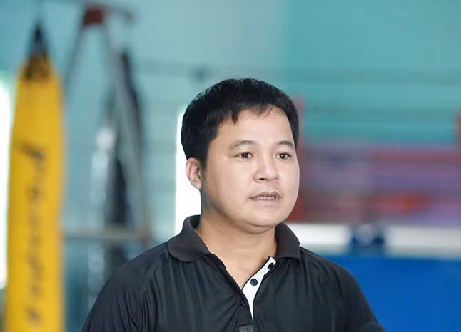 HLV Dương Ngọc Hải đã đào tạo nên hàng trăm học trò trong 20 năm gắn bó với nghề. HLV Dương Ngọc Hải đã đào tạo nên hàng trăm học trò trong 20 năm gắn bó với nghề.