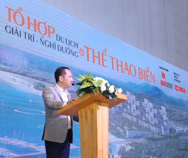 Ông Lê Minh Trí - Chủ tịch Hội đồng Quản trị Tập đoàn Nam Group, đơn vị phát triển dự án Thanh Long Bay phát biểu tại buổi lễ.