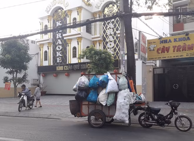 Việc thay đổi ý thức của người dân trong vấn đề PLRTN là "bài toán" nan giải.