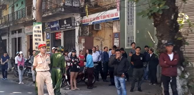Việc tranh chấp không chỉ tập trung gây mất an ninh trật tự mà người tham gia còn cả những hành động thiếu văn hóa